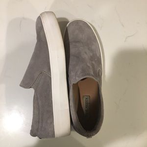 Steve Madden grey slip on sneakers